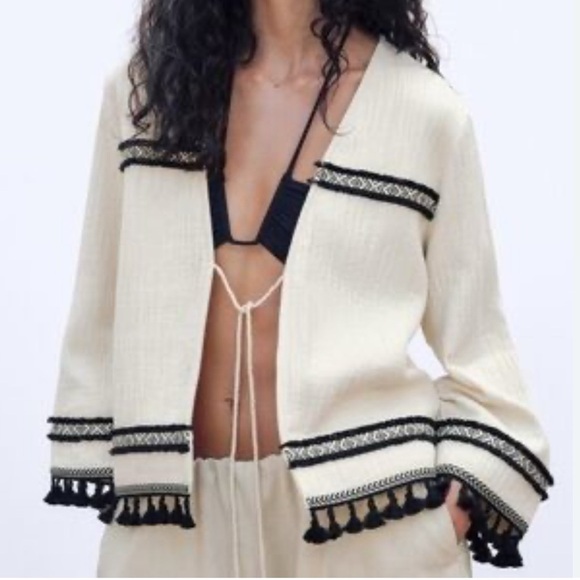 Zara Cream and Black Blazer with Tassel Details - Picture 1 of 8